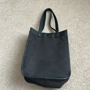 “LuluLemon- Shoulder Bag”